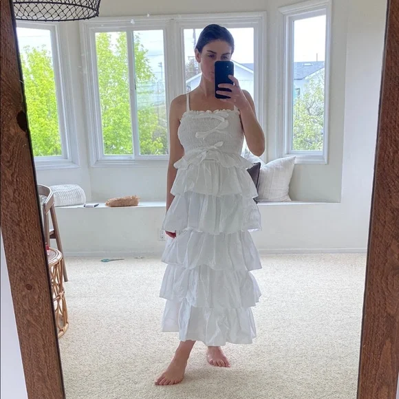 English Factory Dress - Picture 1 of 2